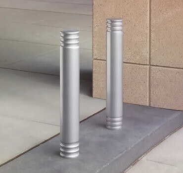 B-8-Bollard-groupSteel