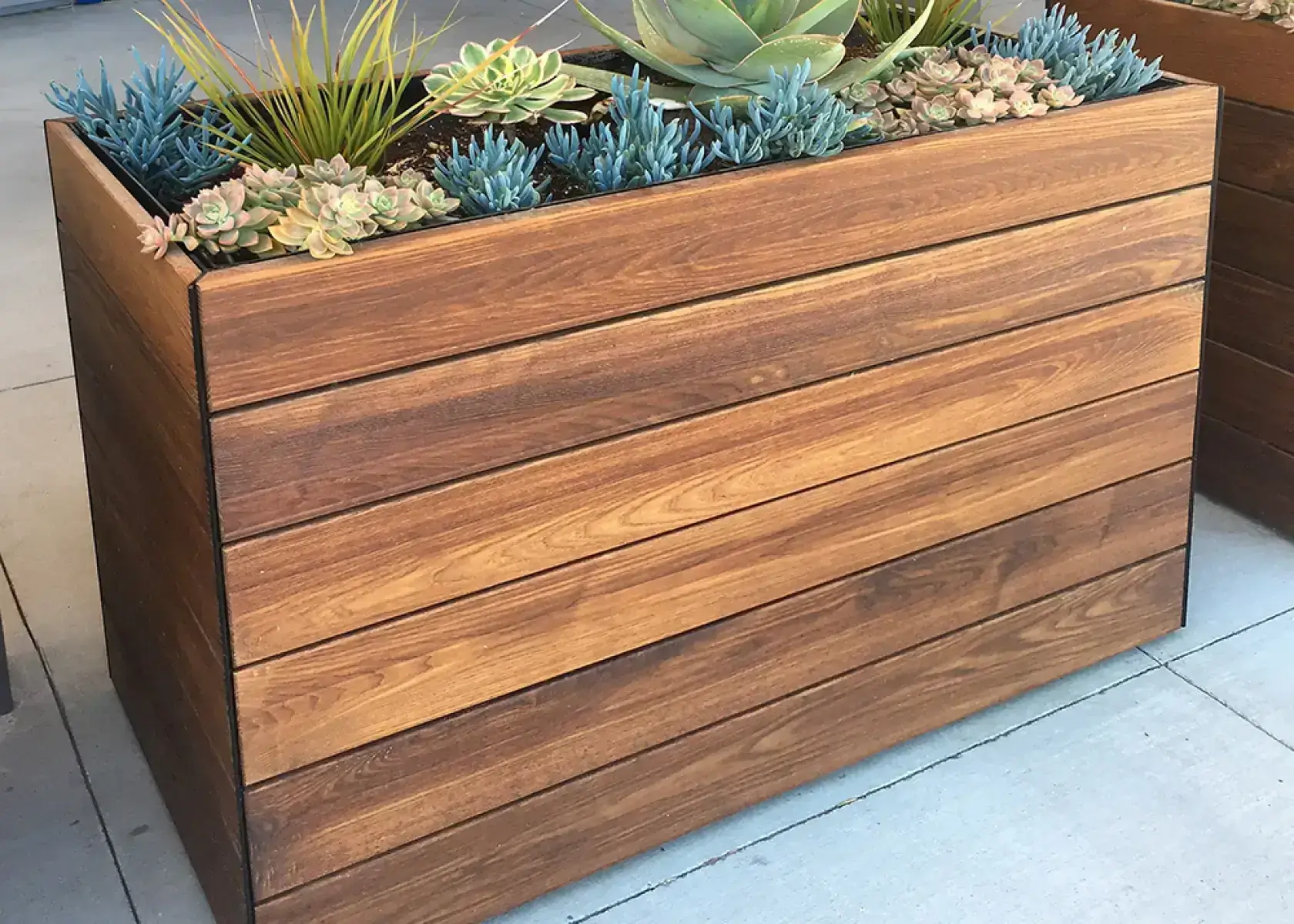 Blvd Wood Planter 1edit 1000