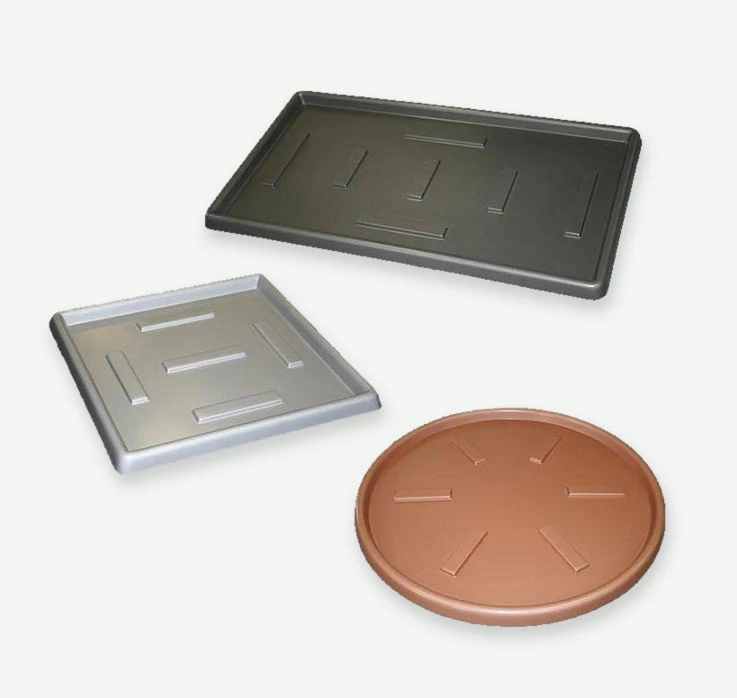 Skirted-saucers-GFRC-F2F4F2-t
