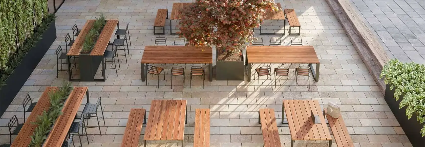 Williard-collection-center-overview-cafe-plaza-V07_02-1680x583